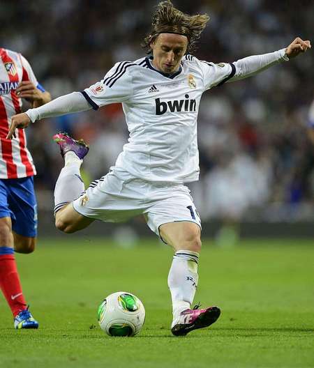 《街头篮球》20 周年档案馆上线 致我们滚烫的青春