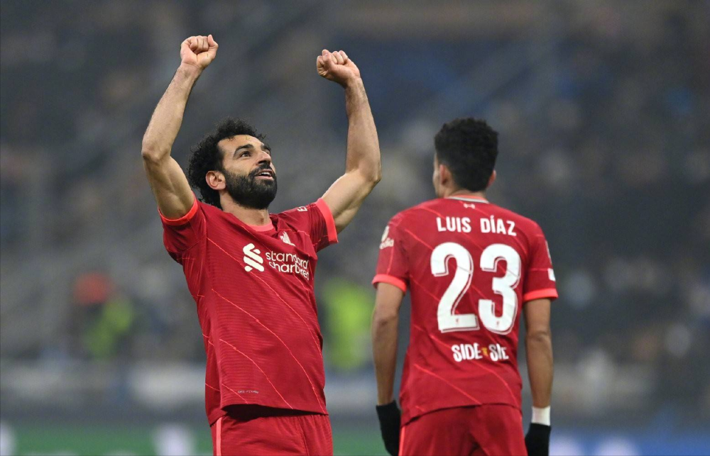 【LPL老婆】紫色真的很有韵味，阿芙紫色长裙太温柔